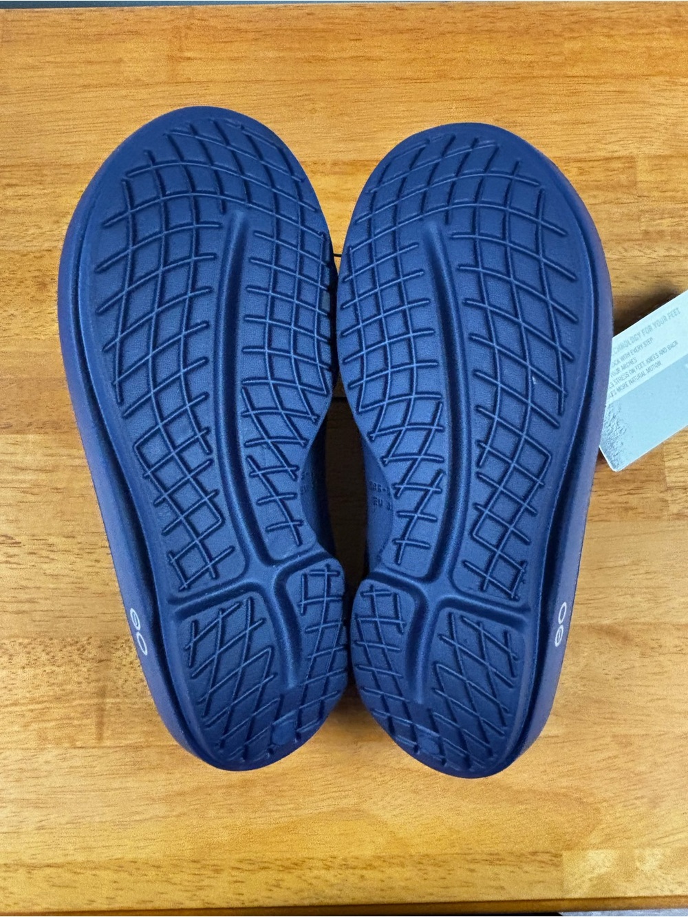 OOFOS Ooahh Navy Blue Slide Sandals Comfort Slip On Women’s 8, Men’s 6 - Picture 7 of 10
